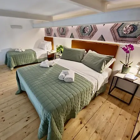 Borgo Dei Miracoli Gasthuis Napels